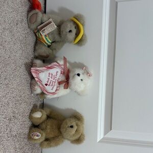 Boyds Bears Plush Trio - Tan, White, Gray